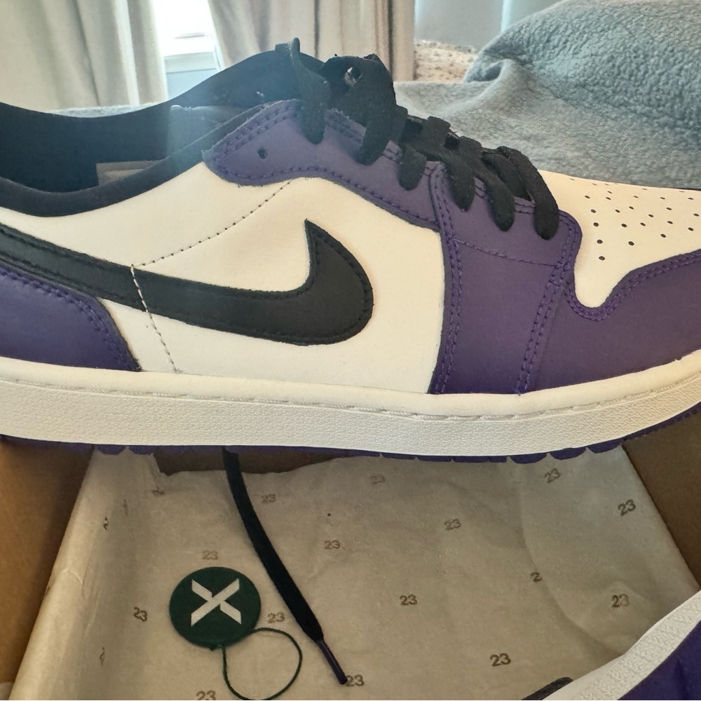 Jordan1 Purple and White Low